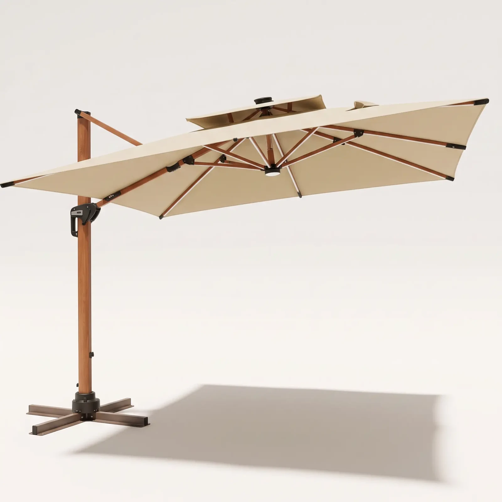 Detalhe da estrutura e das varetas do ombrelone Sombrella Gold LED